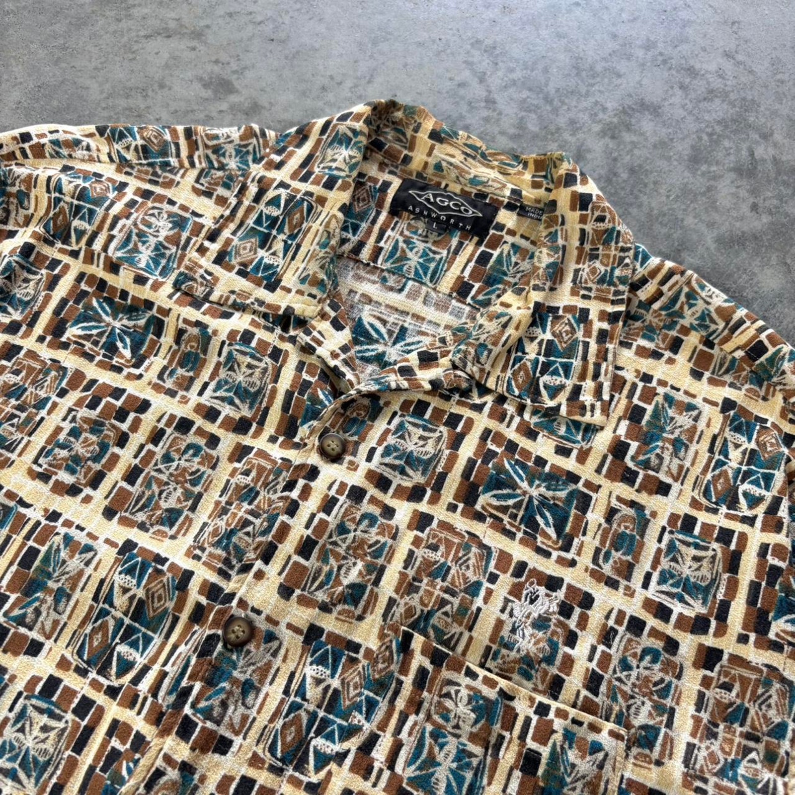 Vintage 90s Patterned Button Up Shirt